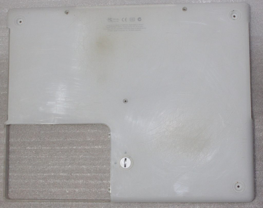 iBook G3 14"  Bottom Case Translucent Silver   922-4747