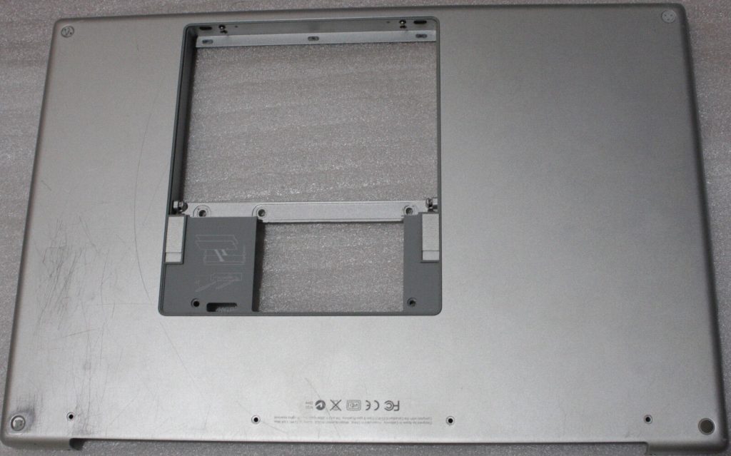 MacBook Pro 15" Early 2008  2.4/2.5/2.6GHz Bottom Case Housing A1260 620-4272