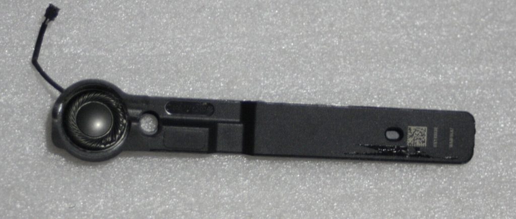 MacBook Air 11" Left Speaker 690-00062 A1465  2013 2014 2015