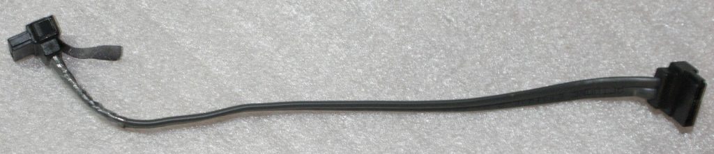 PowerMac G5 Lower Hard Drive SATA Data Cable 590-5336 A1117
