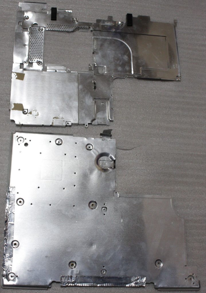 iBook G3 14"  Top + Bottom EMI Shield